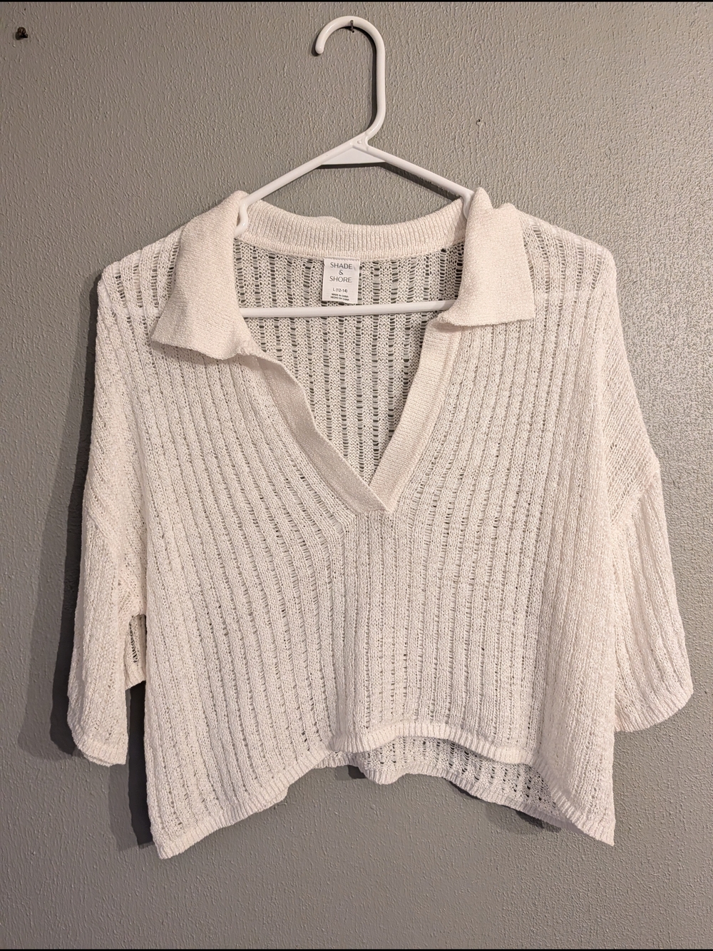 White Knit Collared V-Neck Crop Top Swim Cover L